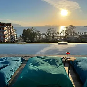 Ames & Hotell