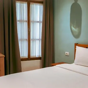 Agora Bed and breakfast